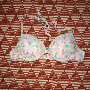 Xhilaration medium bathing suit top